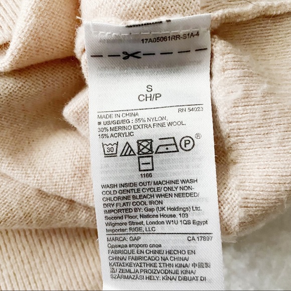 Gap Pale Pink Ruffles Front Sweater - Picture 9 of 11